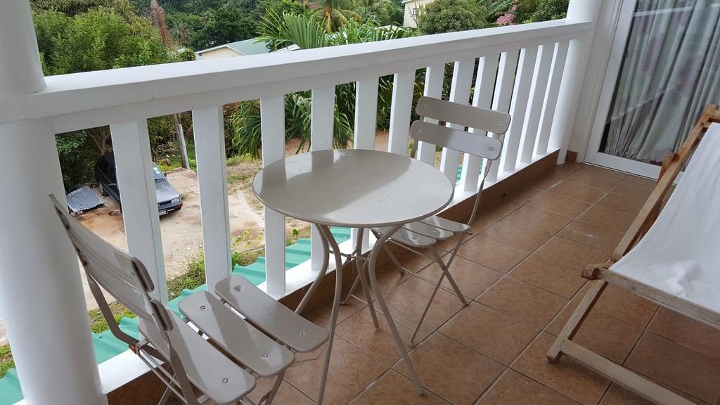 Villa Kayola - Self Catering Pointe La Rue Εξωτερικό φωτογραφία