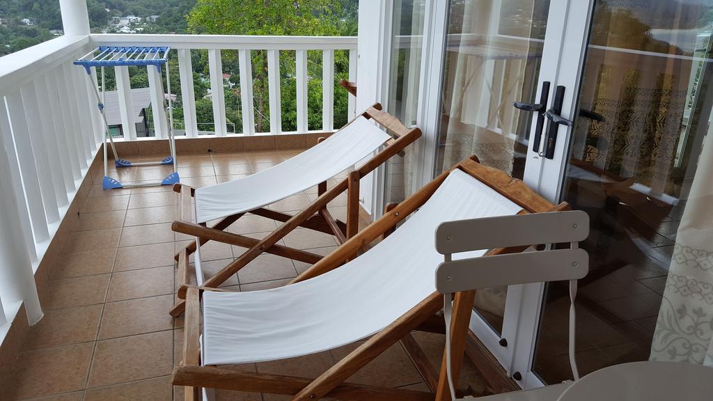 Villa Kayola - Self Catering Pointe La Rue Εξωτερικό φωτογραφία