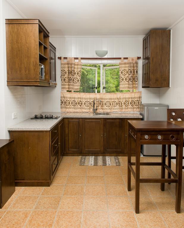 Villa Kayola - Self Catering Pointe La Rue Εξωτερικό φωτογραφία