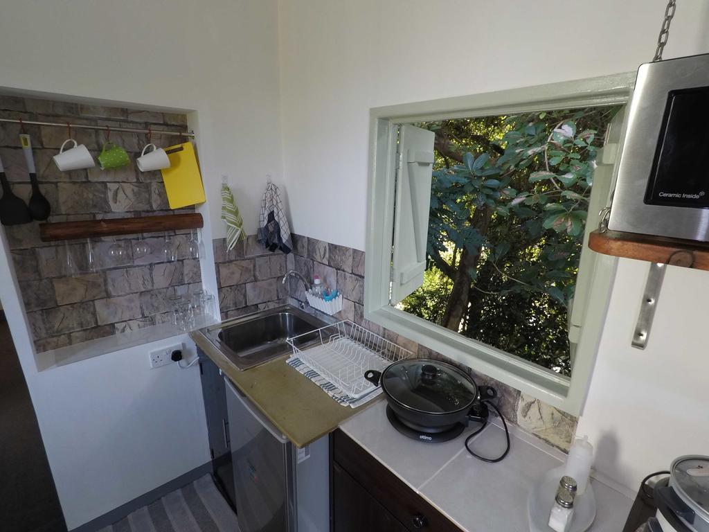 Villa Kayola - Self Catering Pointe La Rue Εξωτερικό φωτογραφία